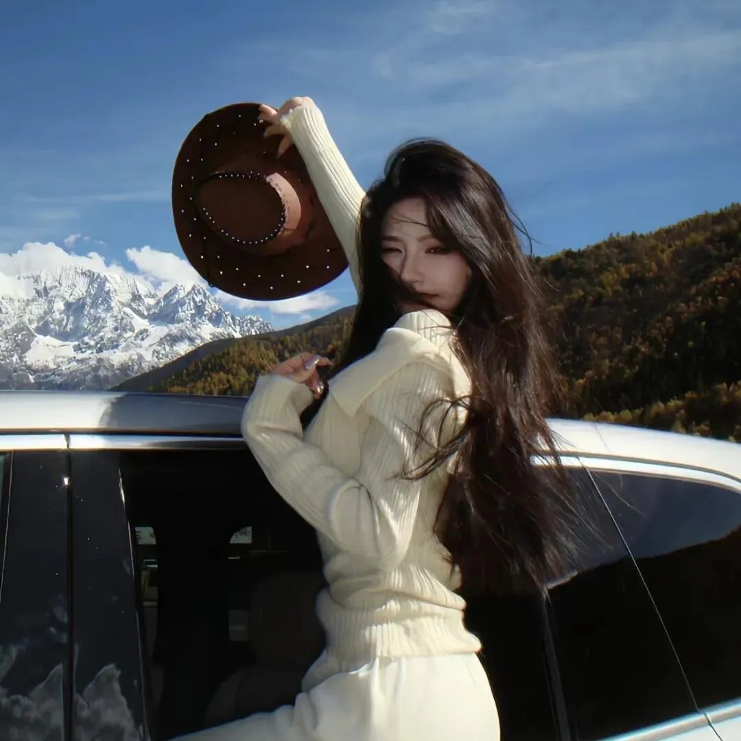 扩张少女系三重奏海报