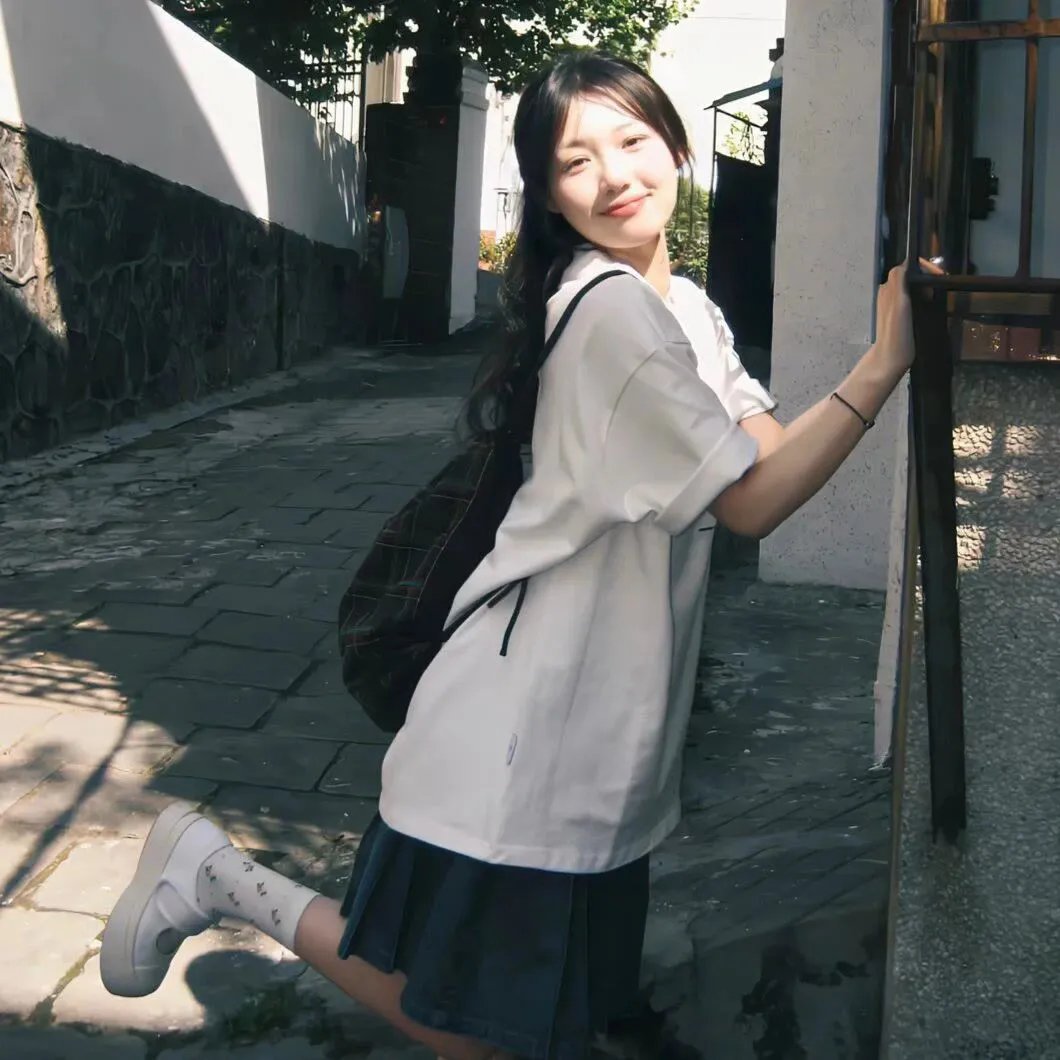 一起一起这里那里海报